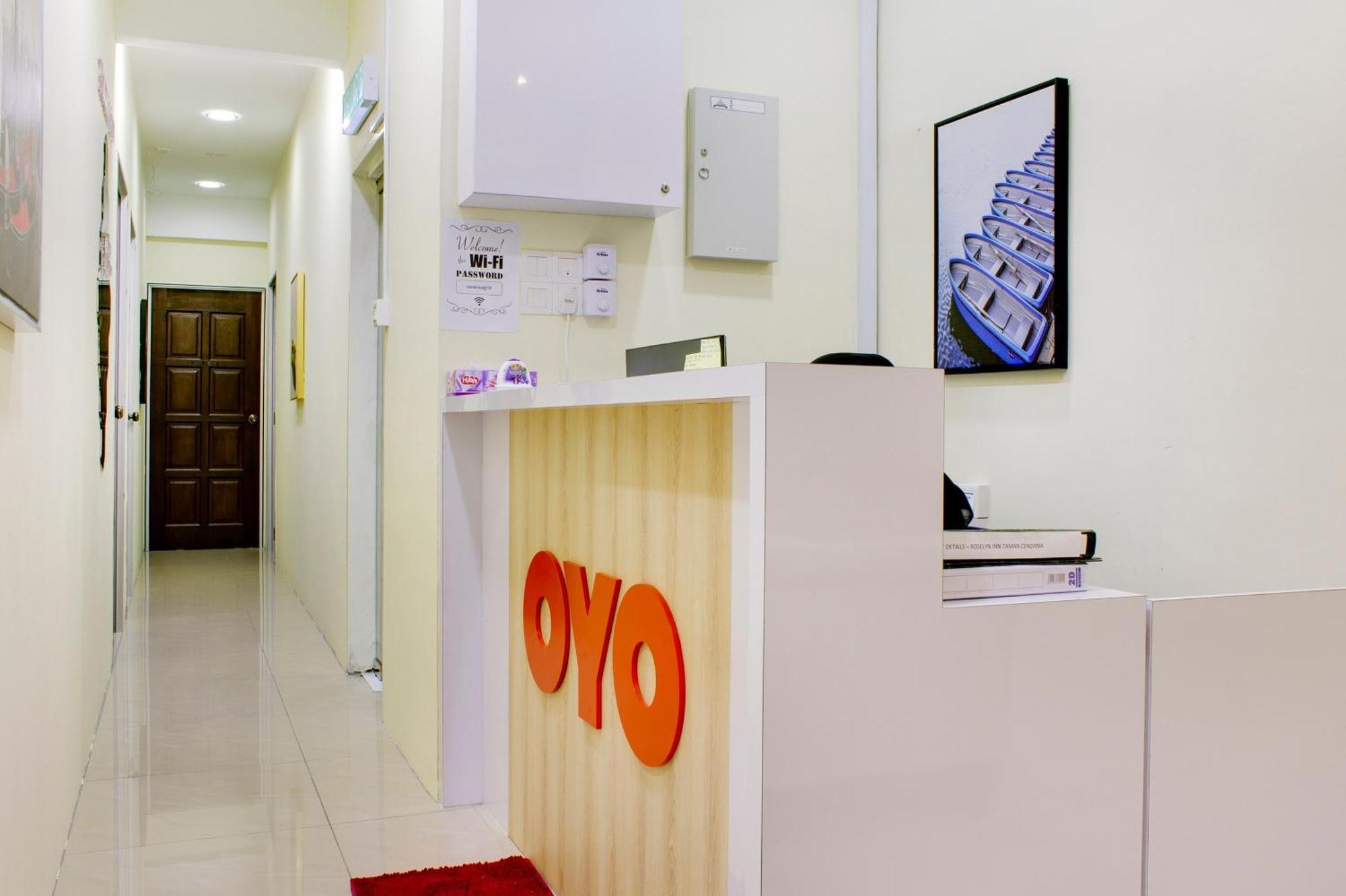 Oyo 90090 Roselyn Inn 2 Pasir Gudang Exteriér fotografie